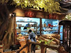 -城墙拐拐火锅(三峡广场黑金冠店)