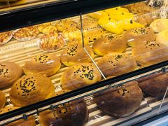 -面包新语(龙湖·西宸天街店)
