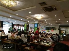 大堂-冯记香辣兔火锅(茶店子总店)