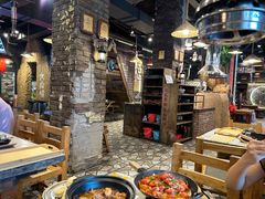 -破瓦寒窑·地摊烤羊排