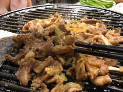 -燚店·铁板鱼蛙·烤肉·烤串(北新桥店)