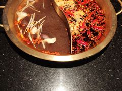 鸳鸯锅-潮火锅·麻辣牛肉火锅(观音桥方圆·LIVE店)