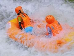 -雅鲁激流探险漂流