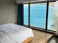 -闲隅江景艺术酒店(解放碑洪崖洞总店)