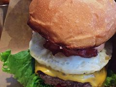 -BURGER BRO'S