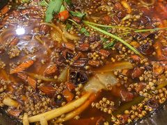 -鸿顺老铁锅美蛙鱼府(解放碑店)