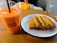 -HELLO 27 意面·沙拉·帕尼尼