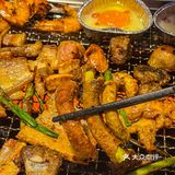 在解放碑竟然能吃到‼️59r的自助西昌烤肉