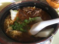 -闫家驴肉老店(华电一校店)