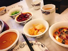 -常赢三兄弟·清真涮肉·清真炒菜(朝阳新城店)