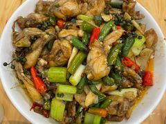-鸿顺老铁锅美蛙鱼府(解放碑店)
