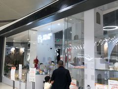 -COLOR PETS 撸猫馆·购猫·猫咖(长风大悦城店)