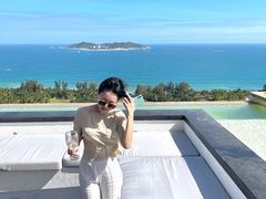 -瑰丽酒店·海吧·天际下午茶·现场DJ·天台酒吧