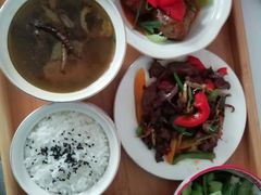 -臻爱住家月嫂育儿嫂(万达店)