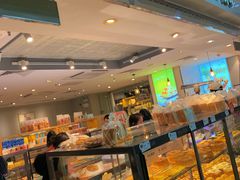 面包甜点陈列柜-BreadTalk面包新语·烘焙蛋糕(海珠丽影广场店)