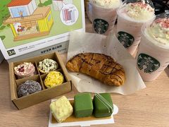 春茶三现蛋糕-星巴克(杭州下沙福雷德店)