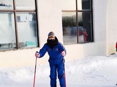 -亚布力新体委滑雪场