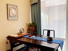 -湖畔鲁菜·二十年老字号餐厅(大明湖店)