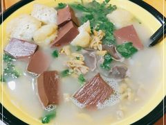 -龙咆汤包·手工现包小笼(拱北口岸店)