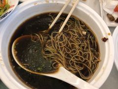-满江红四季餐厅 · 国家五钻级酒家(新纪元大酒店店)