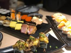 -万岁料理回转寿司(华贸店)