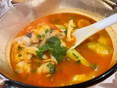 沿途酸汤鱼-沿途四季·云南菜(建外大街店)