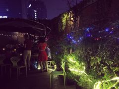 拖板鞋青年旅舍-拖板鞋咖啡旅行酒店(春熙路地铁站店)