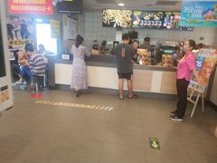 -麦当劳(湖光北街店)