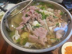 -全牛匠·乐山跷脚牛肉(西单华威约饭街店)