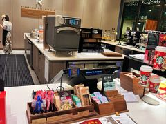 -星巴克臻选(深圳龙华红山天虹店)