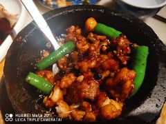石锅杭椒牛蛙-桂满陇-西湖船宴(西单大悦城店)