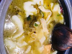 -周鱼小馆石锅酸菜鱼(活力汇店)