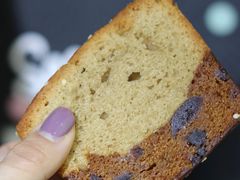 桂圆黑芝麻磅蛋糕-Seesaw Coffee(上生新所店)