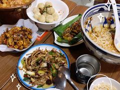 -蜗牛小馆醉乡民谣云南菜(惠新西里店)