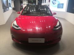 -TESLA 特斯拉(上海太古汇体验店)
