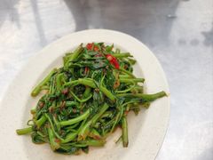 -明记烧鱼美味店