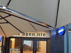 -The open life(万象城店)