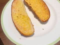 特制蒜香面包块-萨莉亚意式餐厅(三号湾广场店)