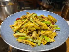-肖记公安牛肉鱼杂馆·省级非物质文化遗产(万松园直营店)