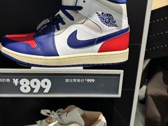 -NIKE上海青浦优选体验店