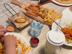 -必胜客(WOW万隆店)