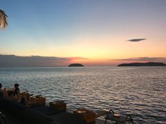 -Sunset Bar(丹绒亚路香格里拉店)