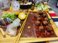 烤牛肉串拼盘套餐-遇见西木美式餐厅(体育路店)