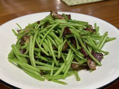 -莲餐厅·湖北菜·潜江小龙虾店(愚园路店)