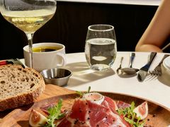 -MONICH牛排融合餐厅(和义大道购物中心店)