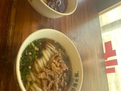 -矮子粉店1985·长沙米粉(湘春路店)