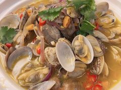 -琥珀老六龙虾(四里河店)