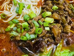 -丁丁猫重庆小面(徐州路店)