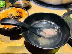 餐前暖胃汤-手选潮汕鲜活牛肉火锅(二七广场店)