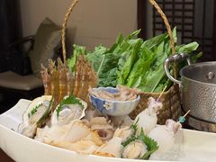 -余欢领鲜火锅(新街口店)